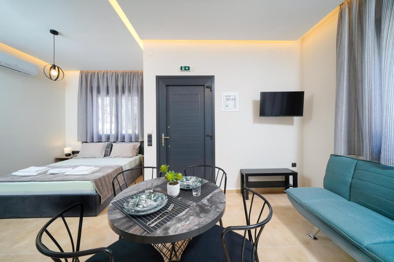 Giorgio Suites Asprovalta Exteriör bild